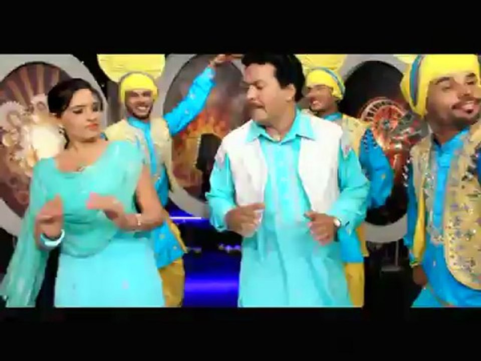 Aakad Baljit Badshah & Sudesh Kumari [ Official Video ] 2012 - Anand Music.mp4