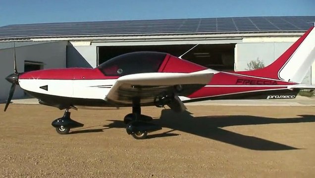 Avion ULM Le Freccia distribué par AERO MULTI SERVICES