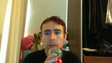 Wiwi égratigne "hold you" de Sean Kingston & Detail