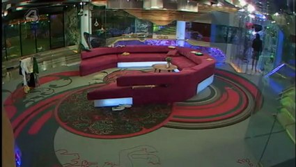 Live Feed NIGHT 18 P10