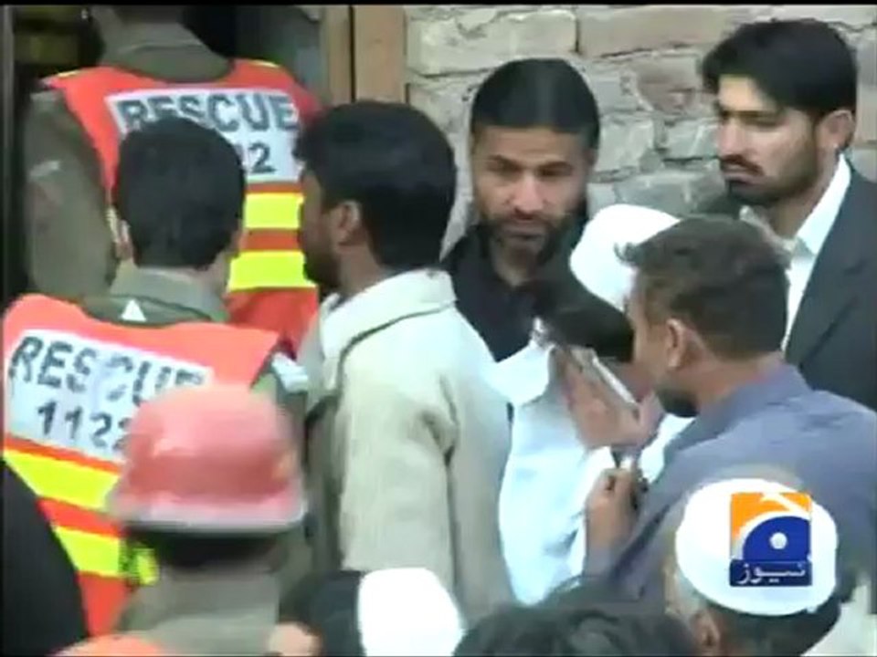 Geo Report- Gas Blast in Peshawar-25 Jan 2012.mp4