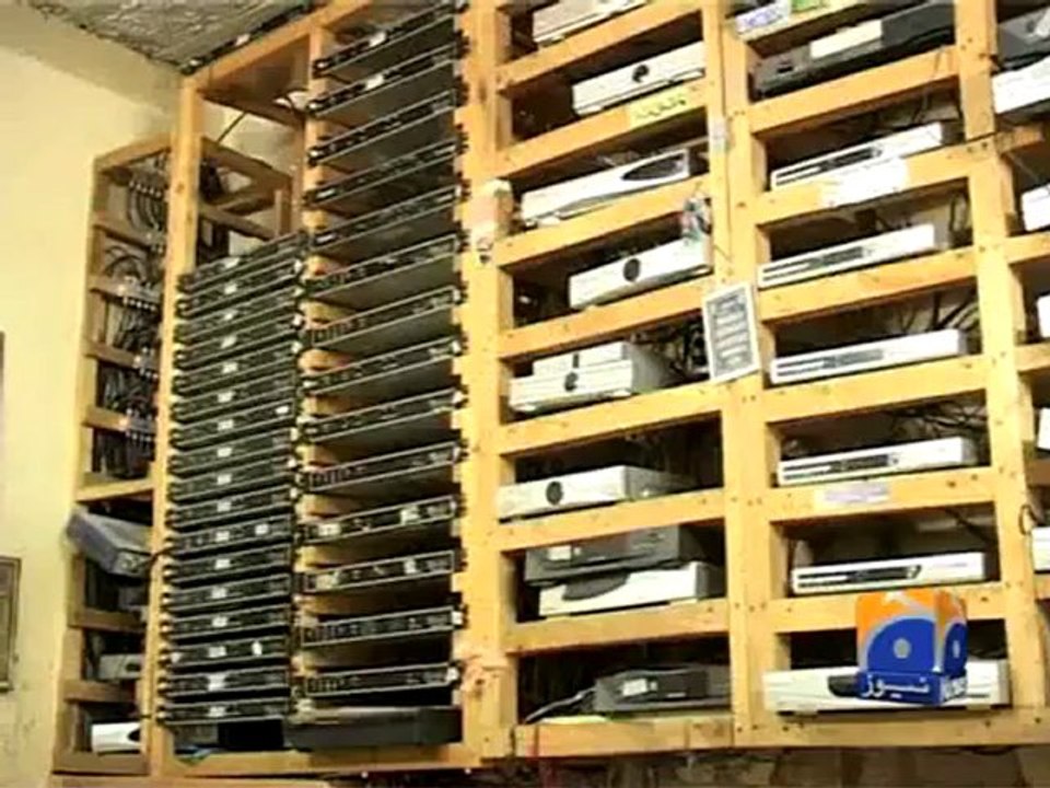 Geo Reports- Geo News Comes Under Attack- 20 Mar 2012.mp4