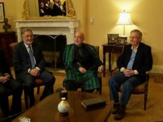 Karzai meets senators