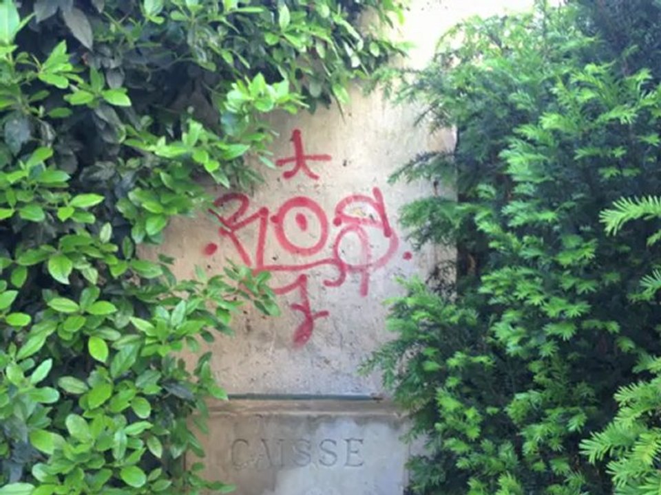 Nettoyage et Décapage par aérogommage - Place centrale (91)