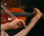 Violon - Hilary Hahn - Gigue en D - Moll - Bwv 1003 - N° 2 - J. S. Bach-