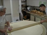 Reportage à l'occasion de la remise de galettes de l’Epiphanie