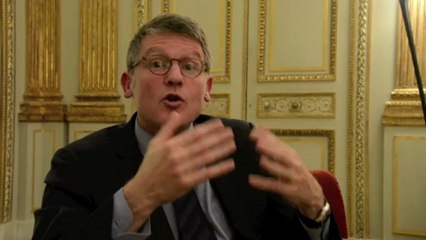 Ecoles. Vincent Peillon détaille la semaine de 4 jours et demi