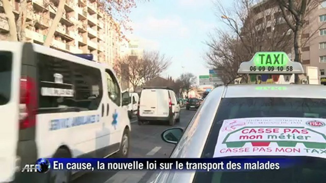 Les taxis manifestent à Marseille, circulation perturbée