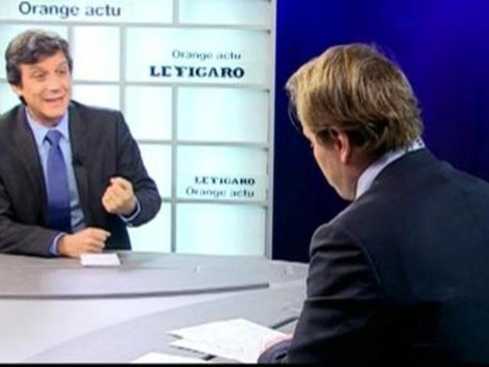 Emploi : « Il faut absolument que l’on décourage les contrats courts »