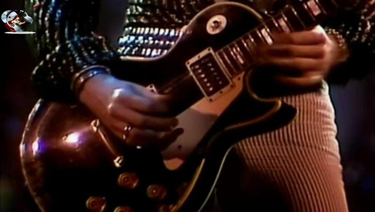 Thin Lizzy - Still In Love With You