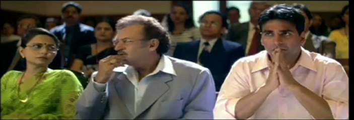 Kareena Kapoor On Priyanka Chopra's Character.mp4