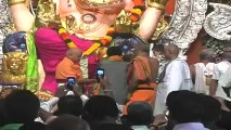 'Outsider' labour behind beautiful Ganapati pandals, idols.mp4