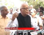 Advani meets Jaya, discusses Presidential election.mp4