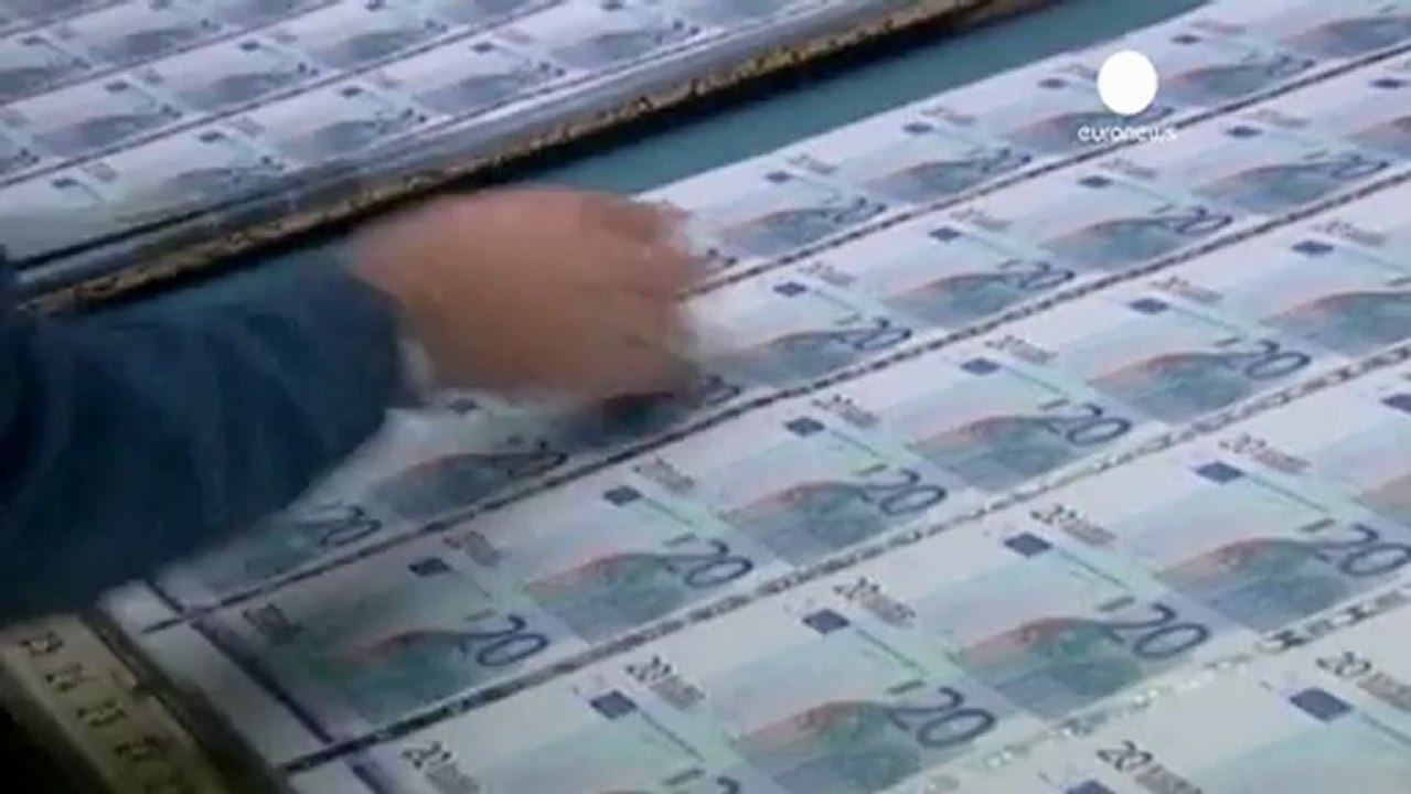 ECB holds interest rates steady