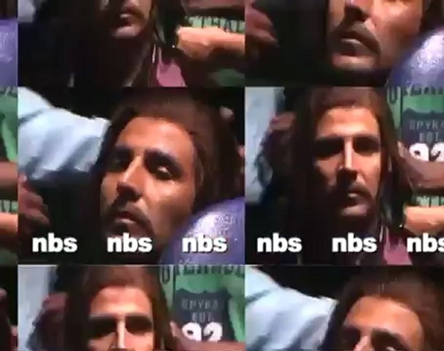 Akshay in a new look.mp4