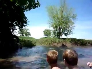 Nehir deyip geçmeyin, izleyin...  İlginç balıklar