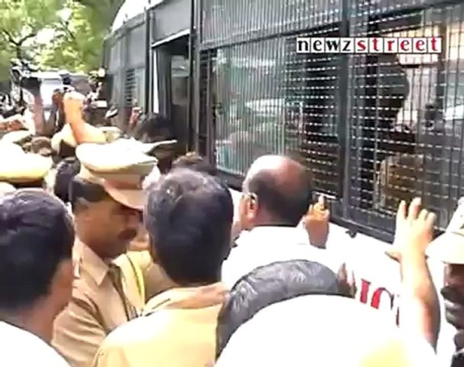 Another DMK Leader arrested.mp4
