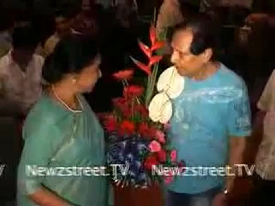Asha Bhonsle acting avtaar.mp4