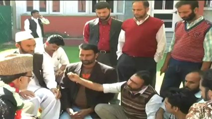 Azad requests people to stand united against terror.mp4