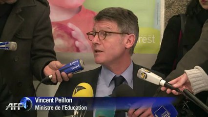 Fillette exclue de la cantine: réaction de Vincent Peillon