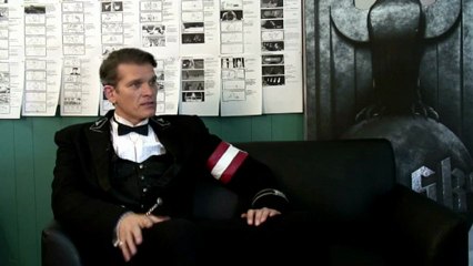 IRON SKY - Interview Gotz OTTO (aka Klaus Adler ) - VO