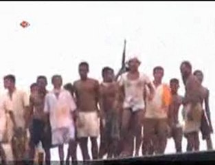 CEZAEVİNDE İSYAN: 27 MAHKUM ÖLDÜ