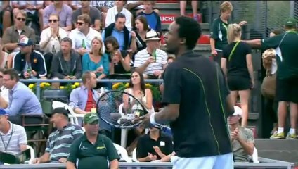 Auckland - Monfils ne lâche rien