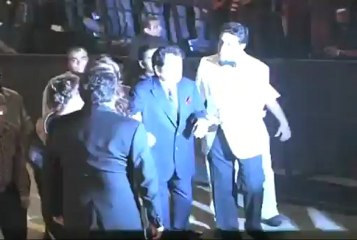 Click Bollywood to tollywood under one roof at Big B's bash.mp4