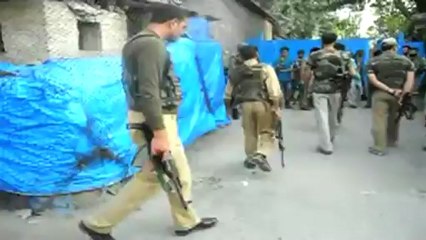 Cop injured in grenade attack in Sopore.mp4