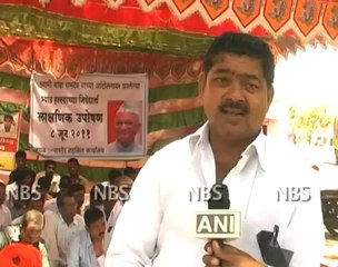 Country supports Anna hazare's protest.mp4