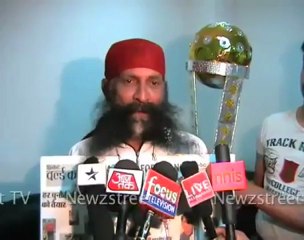 Cricket pitch dancing on moustaches.mp4