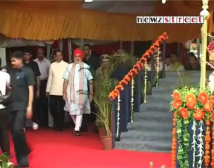 Gujarat best example of effective governance says US CRS.mp4