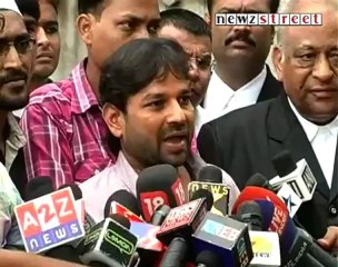 Haren Pandya case  HC drops murder charges against 12 accused.mp4