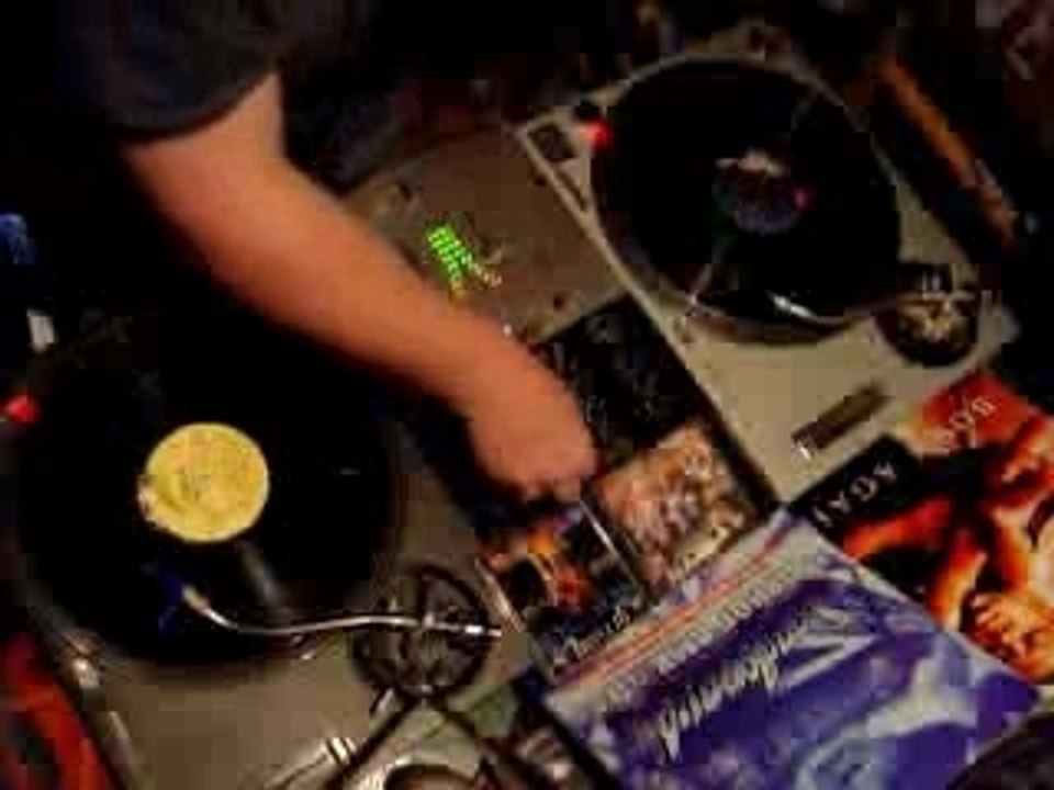 dj-tasmy-remix-billie-jean-video-