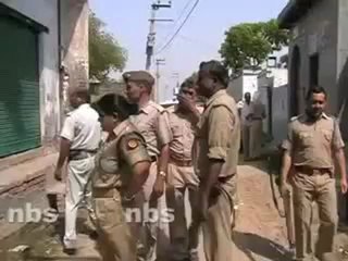 Medha patkar arrested in Greater Noida.flv.mp4