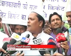 Muslims protest against proposed India Pak series.mp4