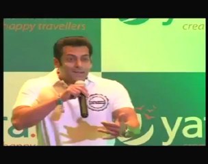 Pak banned Salman's Ek Tha Tiger promos.mp4