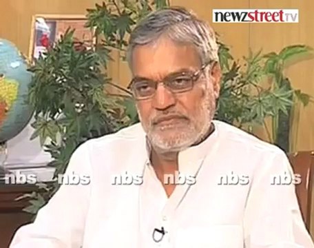 Ramesh assumes charge as Cabinet Minister.mp4