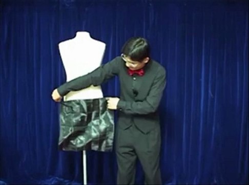 Pass Pass Silk by JL Magic - Magic Trick