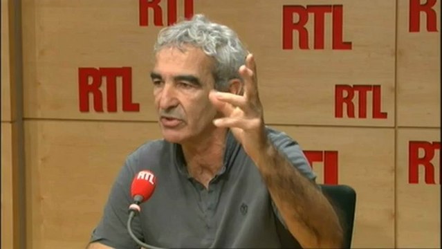 Raymond Domenech invité de Yves Calvi