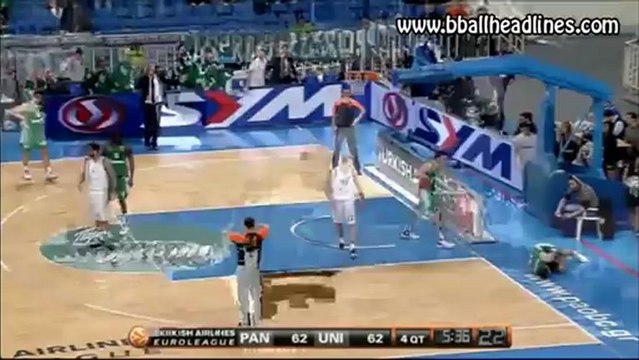 Dimitris Diamantidis injured, rips jersey in frustration