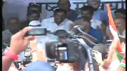 V K Singh trying to replicate Anna-.mp4