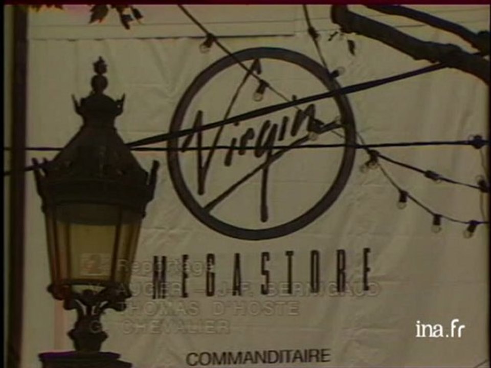 1988 - Ouverture du premier Virgin Megastore
