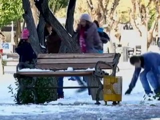 «Лучше б я остался в Сирии!» - беженцев затопило