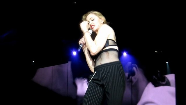 2012.07.12 - MDNA Tour Brussels - Human Nature (HD)