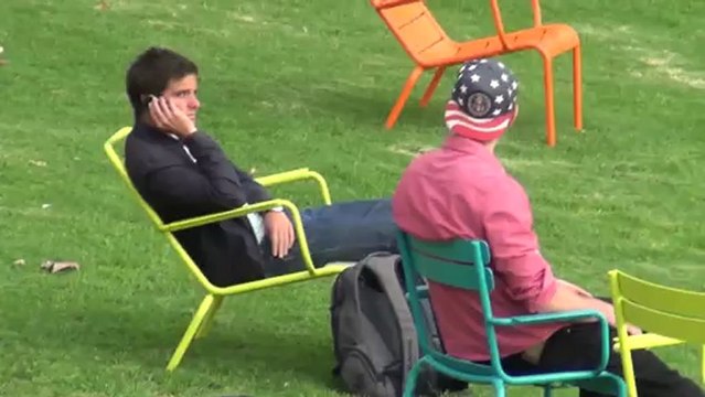 Blagues en caméra cachée à des inconnus