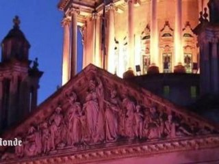 Le Union Jack flotte à nouveau sur la mairie de Belfast