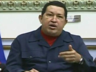 Hugo Chavez, face à une récidive de son cancer, envisage un retrait