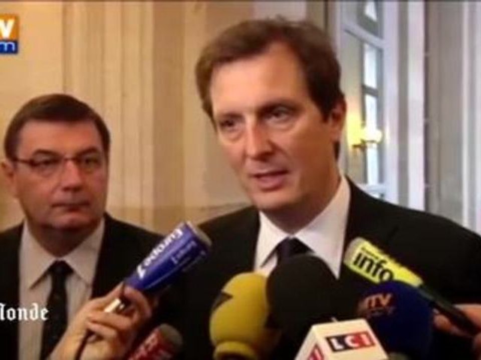 UMP : Jérôme Chartier tient à "rassurer" Jean-François Copé