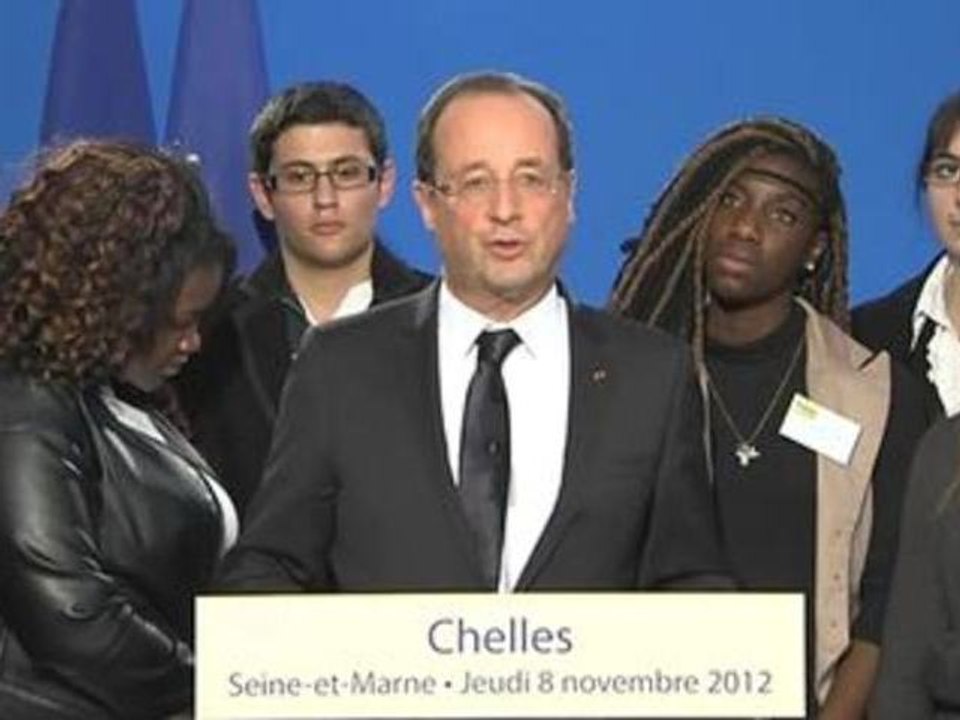 En grande pompe, François Hollande lance les premiers emplois d'avenir